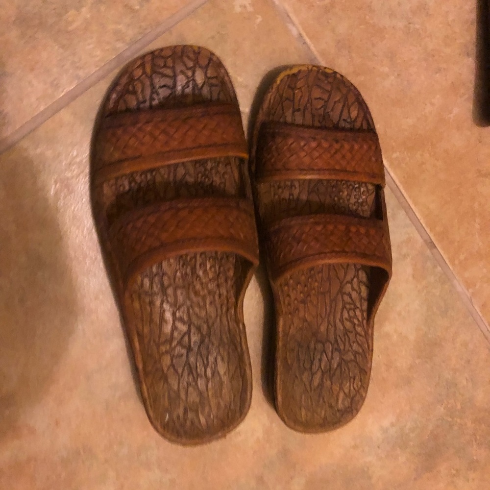 Pali sandals size 7